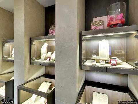 Main St #103, Bellevue, WA 98004