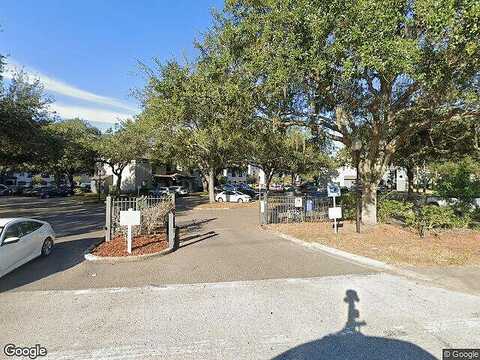 Island Breeze Lane, Temple Terrace, FL 33637