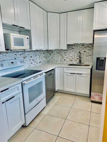 Ne 2Nd St, Dania Beach, FL 33004