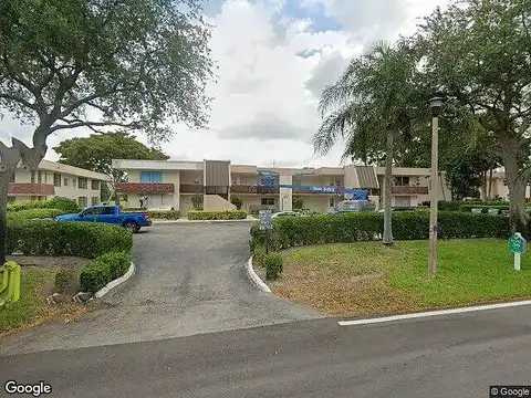 S Palm Aire Dr, Pompano Beach, FL 33069