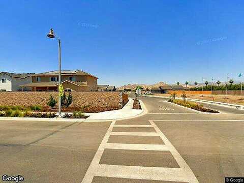 N Acacia Street, Woodlake, CA 93286