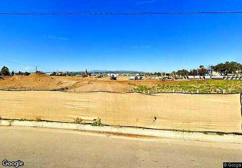 Via Chelsea, Camarillo, CA 93012