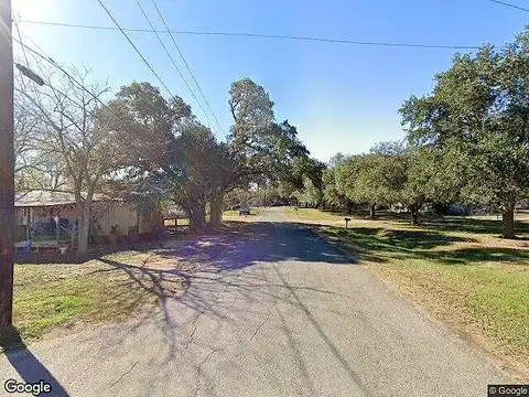 Josephine St, Yoakum, TX 77995