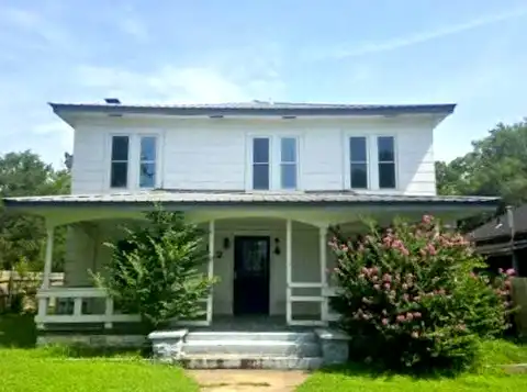 Moore, HENRYETTA, OK 74437