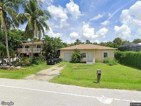 Gulfstar Drive S, Naples, FL 34112