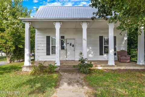 230 Pennsylvania Avenue, Etowah, TN 37331