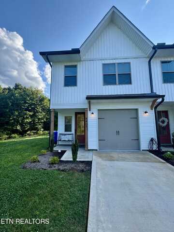 8405 Whisper Lane, Powell, TN 37849