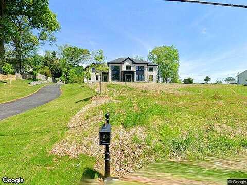 Miller, OAKTON, VA 22124