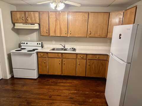 220 North Main Street, Crab Orchard, KY 40419