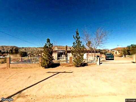 Mountain View, YUCCA VALLEY, CA 92284