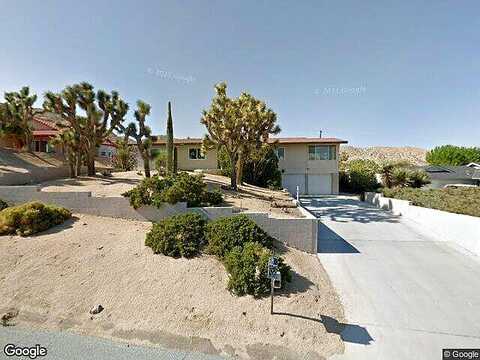 Benecia, YUCCA VALLEY, CA 92284