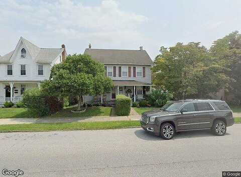 Broad, KENNETT SQUARE, PA 19348