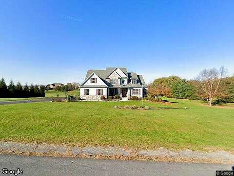 Dannah, CARLISLE, PA 17015