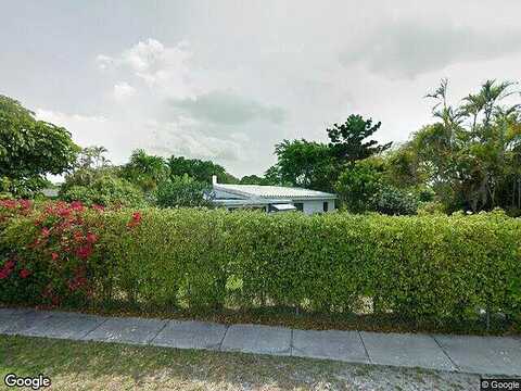 1St, NORTH MIAMI, FL 33168