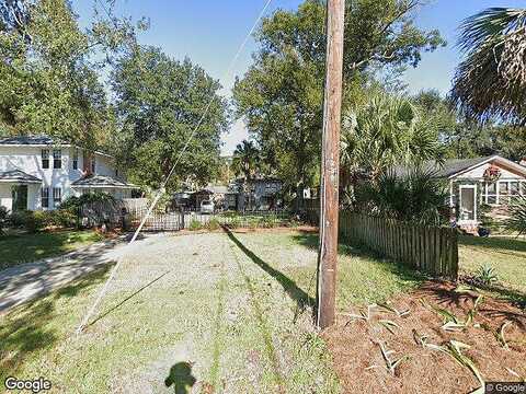 Wolfe, JACKSONVILLE, FL 32205