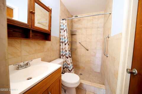 James, SOUTH DAYTONA, FL 32119