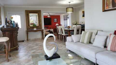 Bayside, PALM SPRINGS, FL 33461