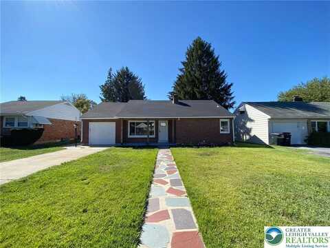 1247 Birchwood Drive, Hanover Twp, PA 18017