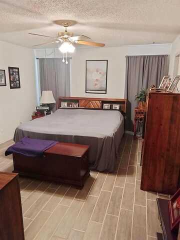 Silver Bow, ARLINGTON, TX 76017
