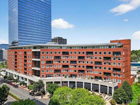 155 Carondelet Plaza, Saint Louis, MO 63105