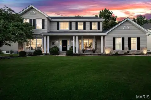 1716 Timber Ridge Estates Drive, Ballwin, MO 63011