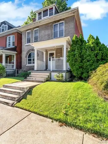 3950 Shenandoah Avenue, Saint Louis, MO 63110