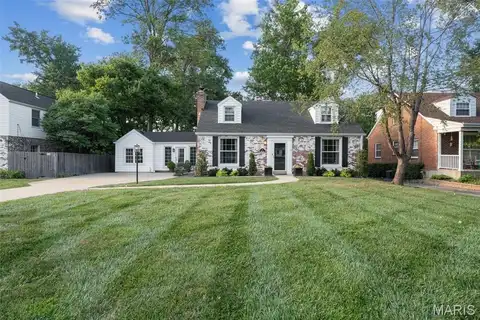 67 Forest Glen Lane, Kirkwood, MO 63122