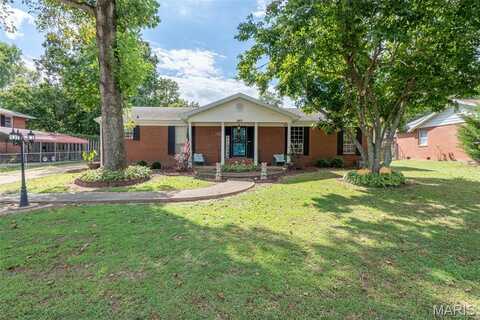 1423 Woodland, Poplar Bluff, MO 63901