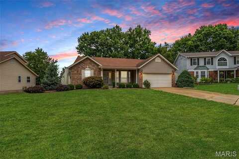 1009 Remington Oaks Court, Fenton, MO 63026
