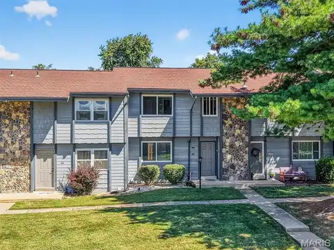 2403 Savoy Drive, Lake Saint Louis, MO 63367