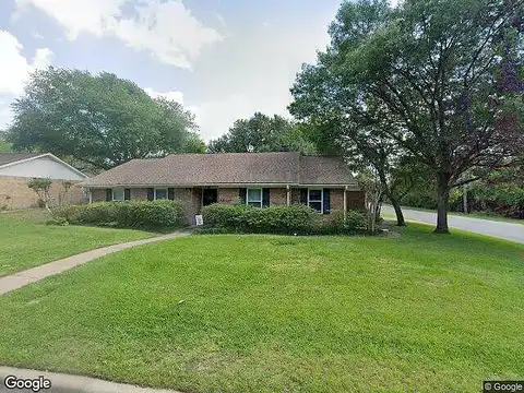 Leslie D, BRENHAM, TX 77833