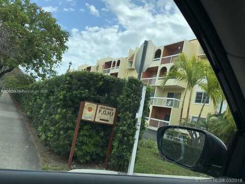 7740 Camino Real, Miami, FL 33143