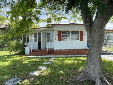 3020 SW 52 Avenue, Davie, FL 33314