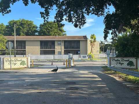 10350 SW 220th St, Cutler Bay, FL 33190