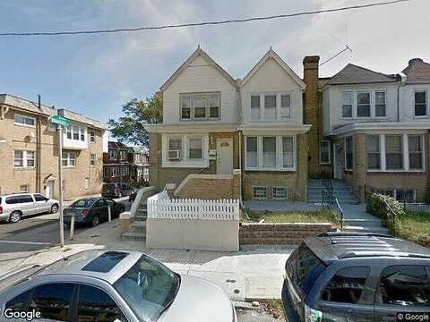 Woodcrest, PHILADELPHIA, PA 19131