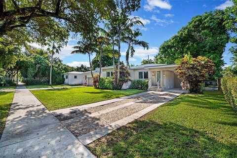 6320 NW 41st St, Virginia Gardens, FL 33166