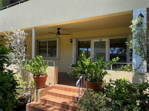 30 Park Dr, Bal Harbour, FL 33154