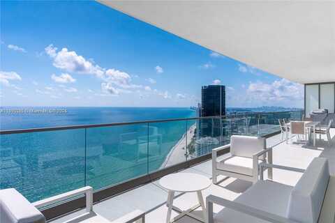 18975 Collins Ave, Sunny Isles Beach, FL 33160