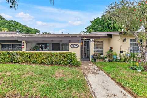 13767 Via Aurora, Delray Beach, FL 33484