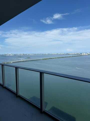 700 Ne 24th St, Miami, FL 33137