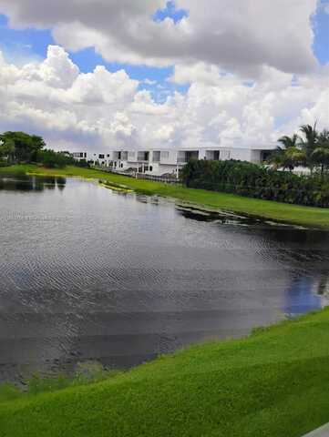 16551 Blatt Blvd, Weston, FL 33326
