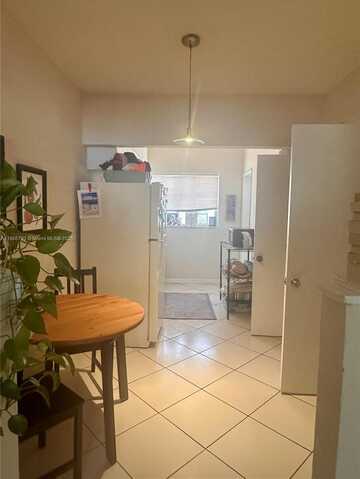 330 74th St, Miami Beach, FL 33141