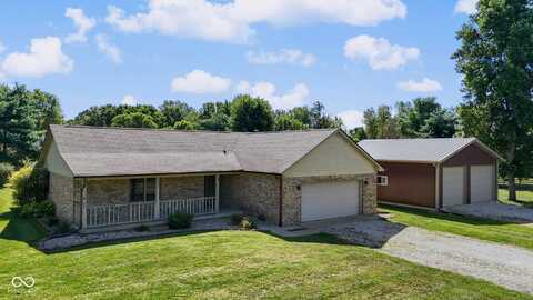 5847 Volunteer Lane, Martinsville, IN 46151