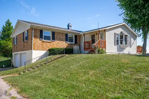 7640 E County Road 450 North, Mooreland, IN 47360