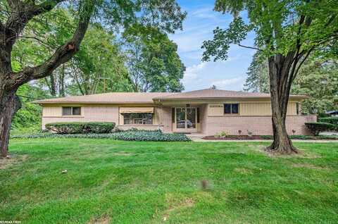 36794 Bridgewater, Clinton Township, MI 48035
