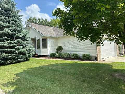 1039 Julie, Davison, MI 48423