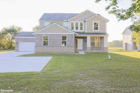 72180 Van Dyke, Bruce, MI 48065