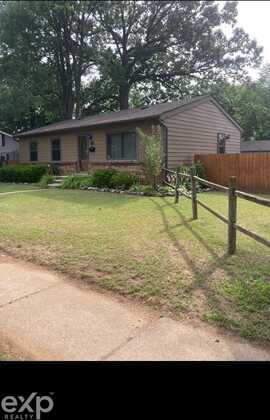 27907 Lenox Ave, Madison Heights, MI 48071