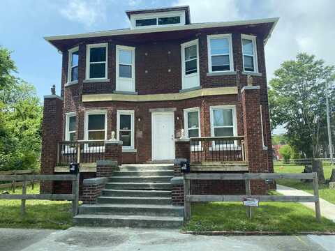 5437 Field, Detroit, MI 48213