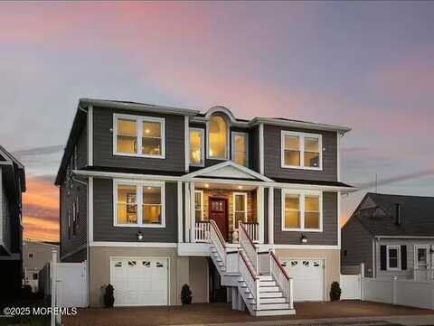 431 Hiering Avenue, Seaside Heights, NJ 08751